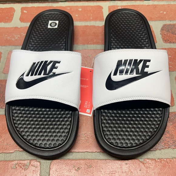 Nike ‘BENASSI JDI’ White/Black Classic Slide Sandals Men’s Size 10 - Picture 6 of 8